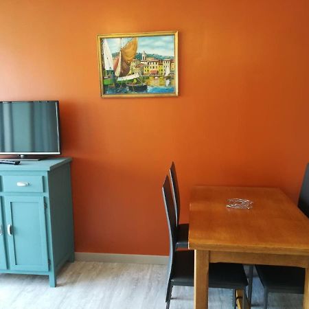 Studio Cabine Vue Port Avec Parking Prive, Piscine, Parc, Boulodrome Agde Exterior foto