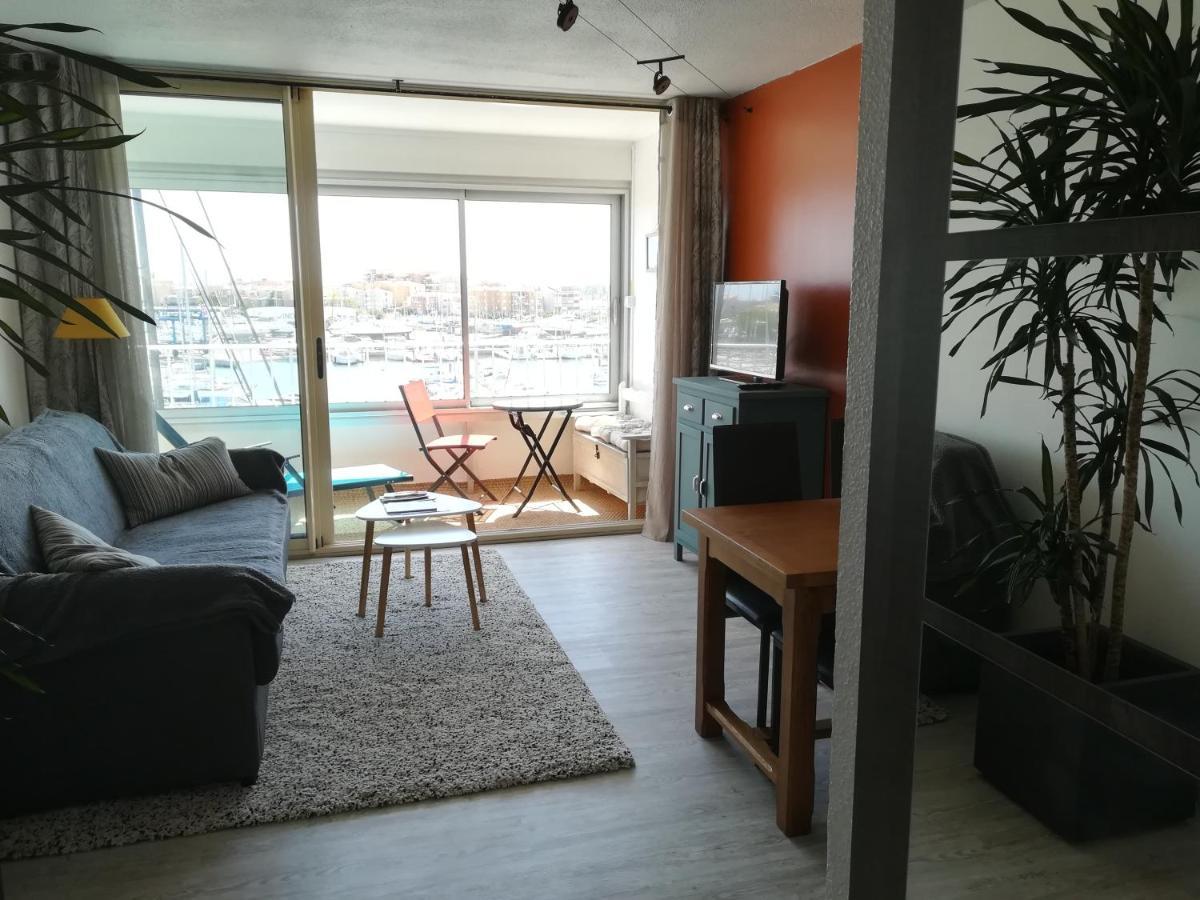 Studio Cabine Vue Port Avec Parking Prive, Piscine, Parc, Boulodrome Agde Exterior foto